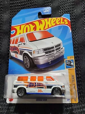 Hot Wheels 1994 Dodge Van. RareVHTF! '23 HW 55 Race Team Series #2/5. • $0.01