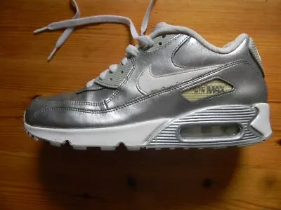 Nike Air Max Training Shoes Kids Size Us 7 Excellent Condition • $30