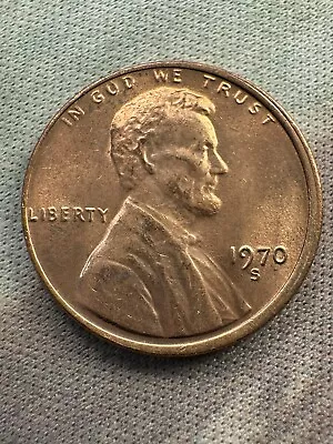 * 1970-s Bu Lincoln Cent Off Center Mint Error  (fill That Spot) Under Market  * • $7.95