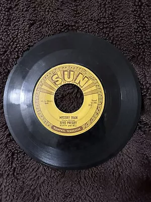 Elvis Presley Sun 223 45’ • $4000