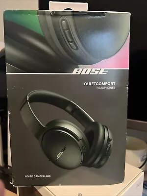 Bose QuietComfort Wireless Over-Ear Headphones - Green • $279.99