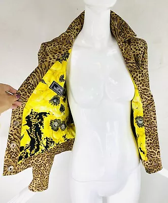 C1990s Vintage GIANNI VERSACE Silk Leopard Cheetah Animal Print Jacket 40 / S • $195