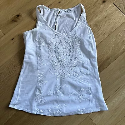 Ladies Fat Face White Sleeveless Top/cami/tshirt Size 10 • £1.20