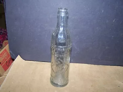 Vintage Faygo Beverage Co.  Ace  Detroit MI Soda Pop Bottle Antique 1926 Old • $25