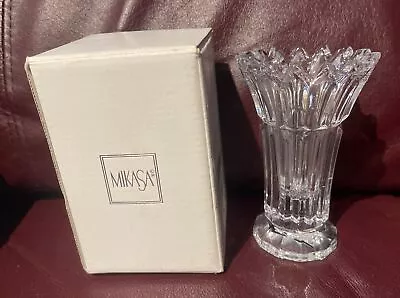 Mikasa Titan Mini Vase Slovania • $24.98