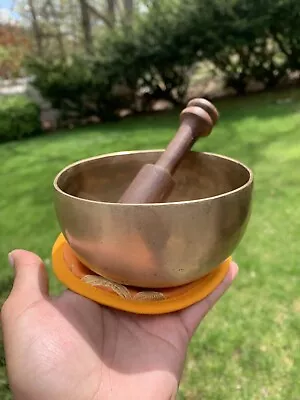 Beautiful Hand Hammered Tibetan Meditation Yoga Temple Bell Singing Bowl Set 4.5 • $24.99