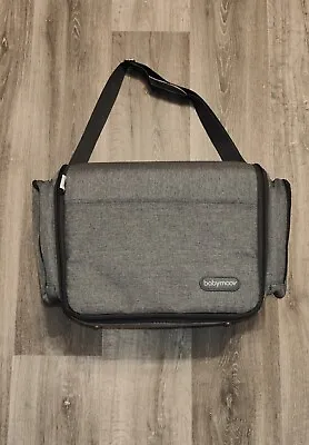 Babymoov Travelnest 2 In 1 Changing Bag & Soft Carrycot - Colour Smokey Grey • £12.50