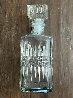 Vtg Heavy Glass Crystal Decanter Square Stopper Liquor Bottle Diamond Pattern • $15.99