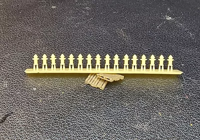 N Scale Fire Hydrants (16) • $5