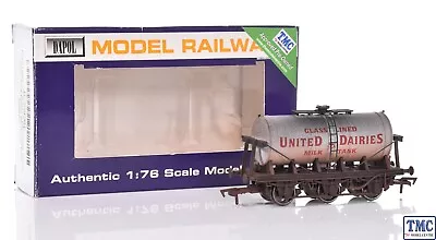 B759 Dapol OO Gauge 6 Wheel Milk United Dairies Tank Wagon Weathered (Pre-Owned) • £20.93