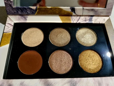 $49.99 • Buy PAT Mcgrath Labs Platinum Bronze Pallet Like New 💫