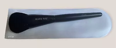 Mary Kay Cheek Brush~innovative 3-n-1 Shape!!! • $11.95