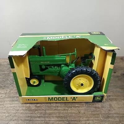 Ertl John Deere Tractor 1939 Model A Green Box 1:16 Die Cast Toy Agriculture • $39.99