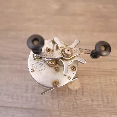 Vintage Shakespeare Service 1944 Model GE Baitcast Fishing Reel • $16.75