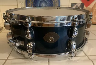 14” Tama Starclassic Birch Snare Drum Blue/Green • $275