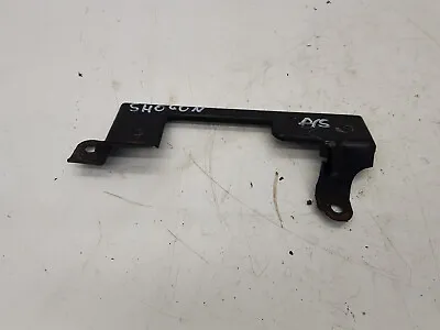 2020 Mitsubishi Shogun Sport Mk3 Right Driver Side Wing Bracket Oem • $25.08