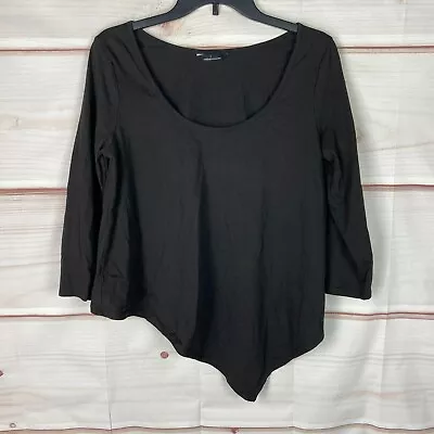 Moda International Top Womens L Black 3/4 Sleeve T-Shirt V-Hem Scoop Neck Cotton • $10.49