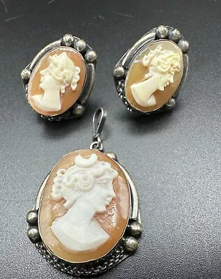 Vintage Carved Shell Cameo 800 Silver Pendant & Post Earrings *FREE SHIP!* • $39.95