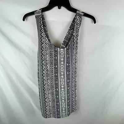 NWT Kuhl Women's L Karisma Tank Top Gray Black Tribal Geographic Print • $24.95