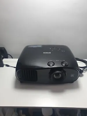 £249 • Buy Epson Projector EH TW6600 Pre Owned . 3LCD, Full HD 1080p 3D, NEED NEW LAMP