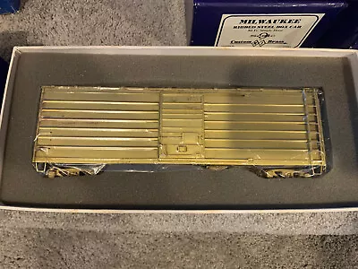 NJ Custom Brass O Scale 2 Rail Milwaukee Road Ribbed Boxcar (40ft Single Door) • $225