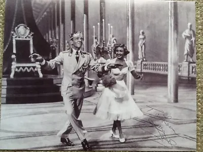 Jane Powell SIGNED Photo 50s Actress Singer MGM Musicals Astaire Royal Wedding • $27