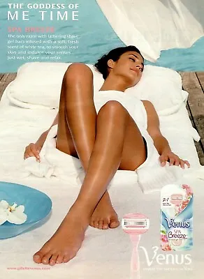 2009 Magazine AD VENUS SPA BREEZE Ladies Razors Model Sunbathing  122520 • $7