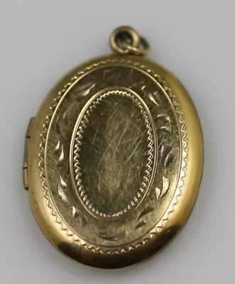 Vintage Carl-Art Co. Yellow 12K Gold Filled Engraved Etched Locket Oval Pendant • $19.50