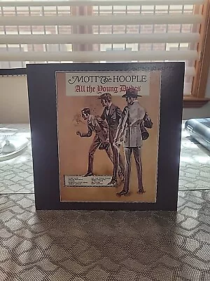  Mott The Hoople All The Young Dudes LP PC 31750 RARE VINTAGE VINYL EXCELLENT  • $25