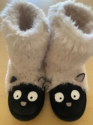 EMU Australia Kids Ugg Boots -  Lamb   Size K2 Eu33/34. Wool Upper & Lining.  • $22