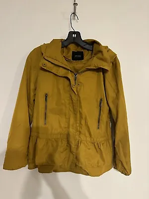 $19.90 • Buy Yellow Zara Basics Jacket Sm With Hoodie