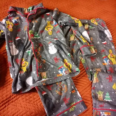 $10 • Buy Children's Flannel Star Wars Pajamas. Size XS Yoda R2D2 Darth Vader