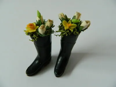 £3.99 • Buy (G4) 1/12th Scale DOLLS HOUSE HANDMADE WELLY BOOT PLANTERS - YELLOW FLOWERS