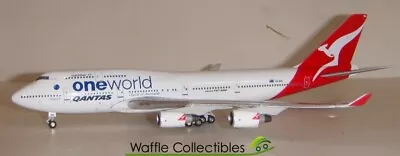 1:400 Gemini Jets Qantas Airways B 747-400 VH-OEB 21127 GJQFA926 Airplane Model • $29.95