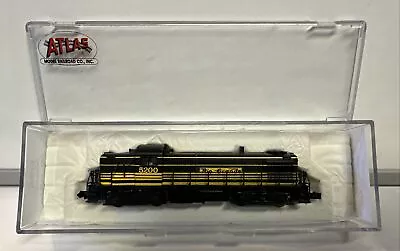 Atlas N Scale Rio Grande Alco RS-3 Diesel Locomotive Engine #5200 • $49.99