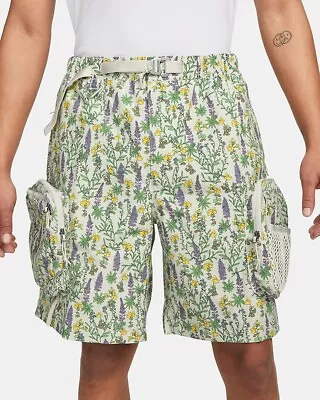 Nike ACG Cargo Shorts  Snowgrass  Floral Print Light Bone Medium • $137.46