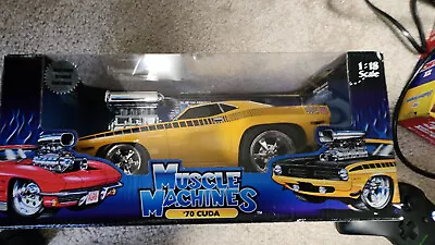 Muscle Machines. Too Hot '70 Cuda. Yellow 1:18 Scale Funline  • $20