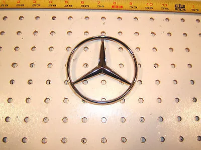 Mercedes W124 300D/E300D/300D 2.5 W201 190 E D REAR Plastic Genuine MBZ 1 Star • $22.45