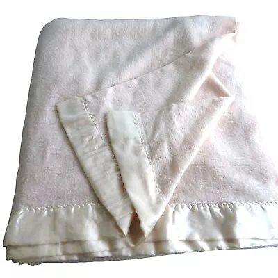 Vintage Faribault Woolen Mill Acrylic Blanket Satin Trim King 86 X90  Beige Pink • $67.46