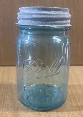 Vintage #7 Aqua Blue Glass Ball  Perfect Mason Canning Jar Pint Size Zinc Lid • $14.99