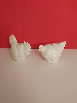 Vintage White Rooster Hen Chicken Poultry Dining Salt And Pepper Shakers • $9.99