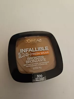 L'Oreal Paris Infallible Soft Matte Bronzer 300 Light Medium 0.31 Oz • $7.55