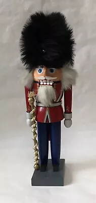 Erzgebirgische Volkskunst Nutcracker British Tambourmajor • $79.50