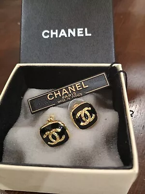 Chanel Earrings Authentic • $750