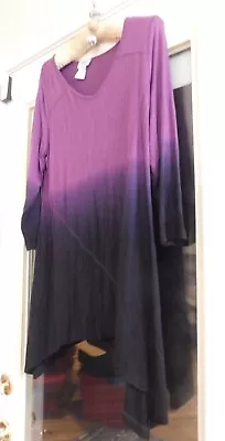 Size Large Monroe And Main Mauve And Black Shark Bite Tunic Top • $8.99