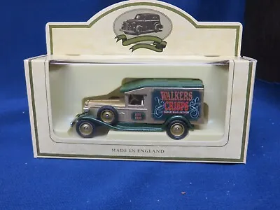 Lledo : Promotional Model : 1936 Packard Van : WALKERS CRISPS : LP18028A • £1