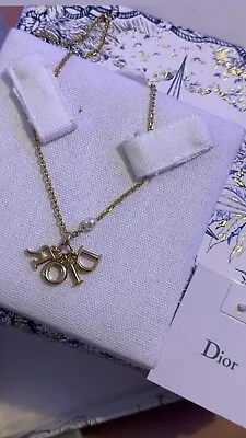 Dior Necklace Gold • £250