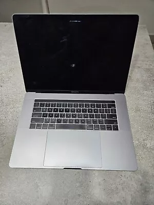 Macbook Pro 2017 15 In 16GB RAM 1TB SSD • $400