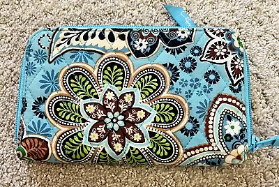 Vera Bradley Bali Blue All In One Wristlet Lime Green Zip Cotton Quilted Travel • $20