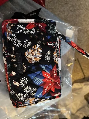 Vera Bradley Winter Forest RFID 3-in-1 Crossbody NWTFree Ships 6.5/4.5/2 Inches • $45